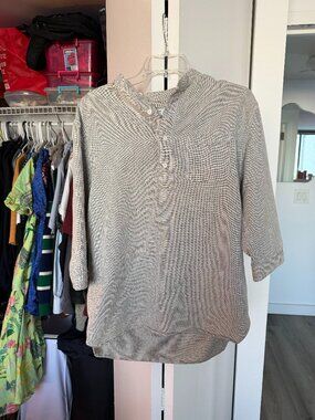 Customellow Grey & White Blouse - Size 40/05 Fits like M/L